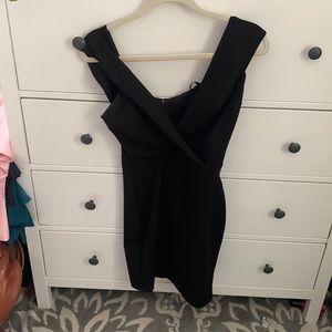 Forever 21 size M black short dress!